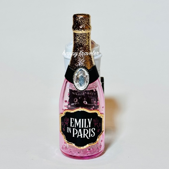 CHAMPAGNE BOTTLE Nightlight Wallflowers Plug - Picture 1 of 2
